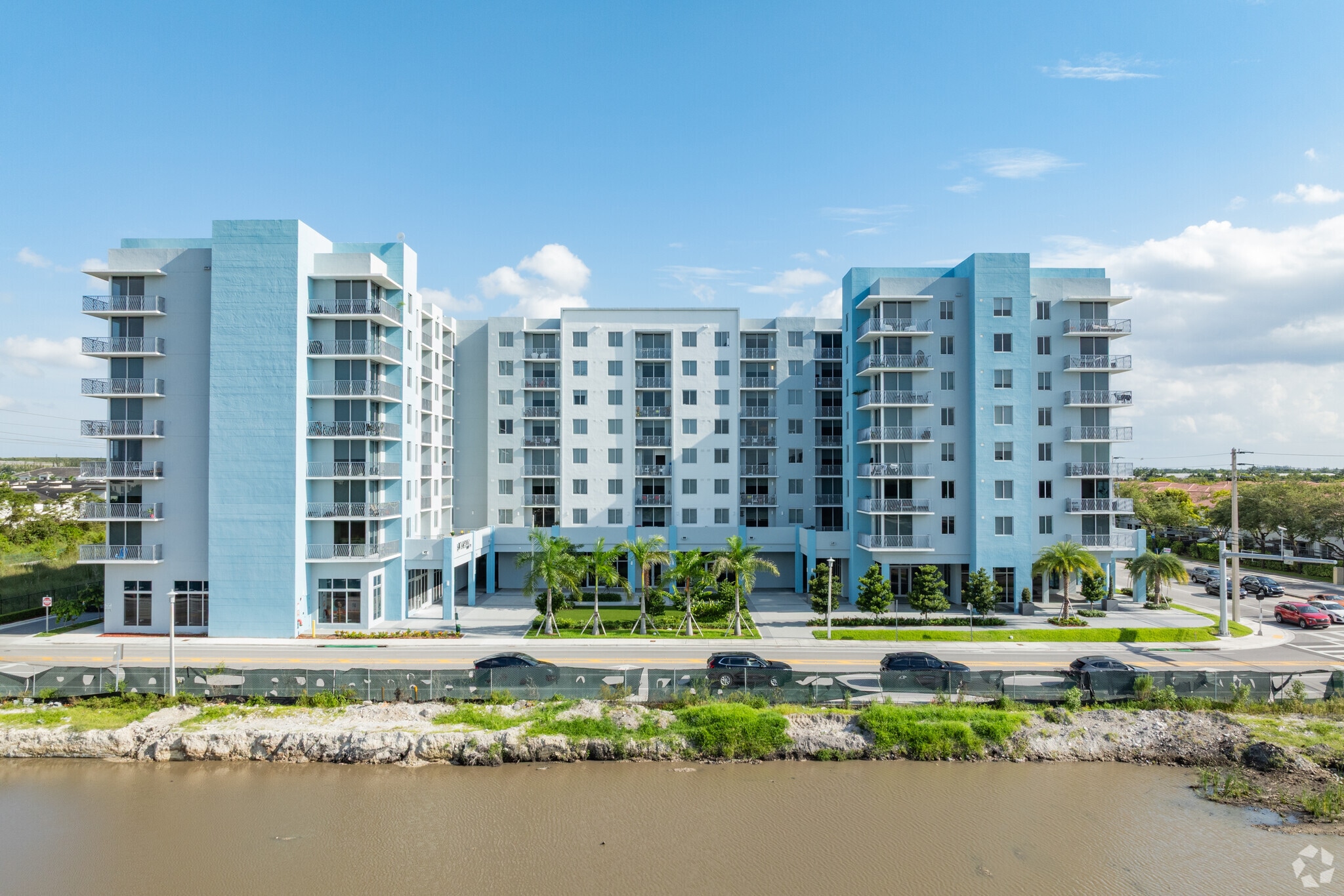 8175 NW 107th Ave, Doral, FL for Rent