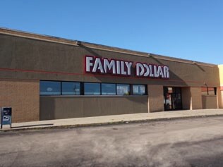 390 W Chrysler Dr, Belvidere, IL for Rent