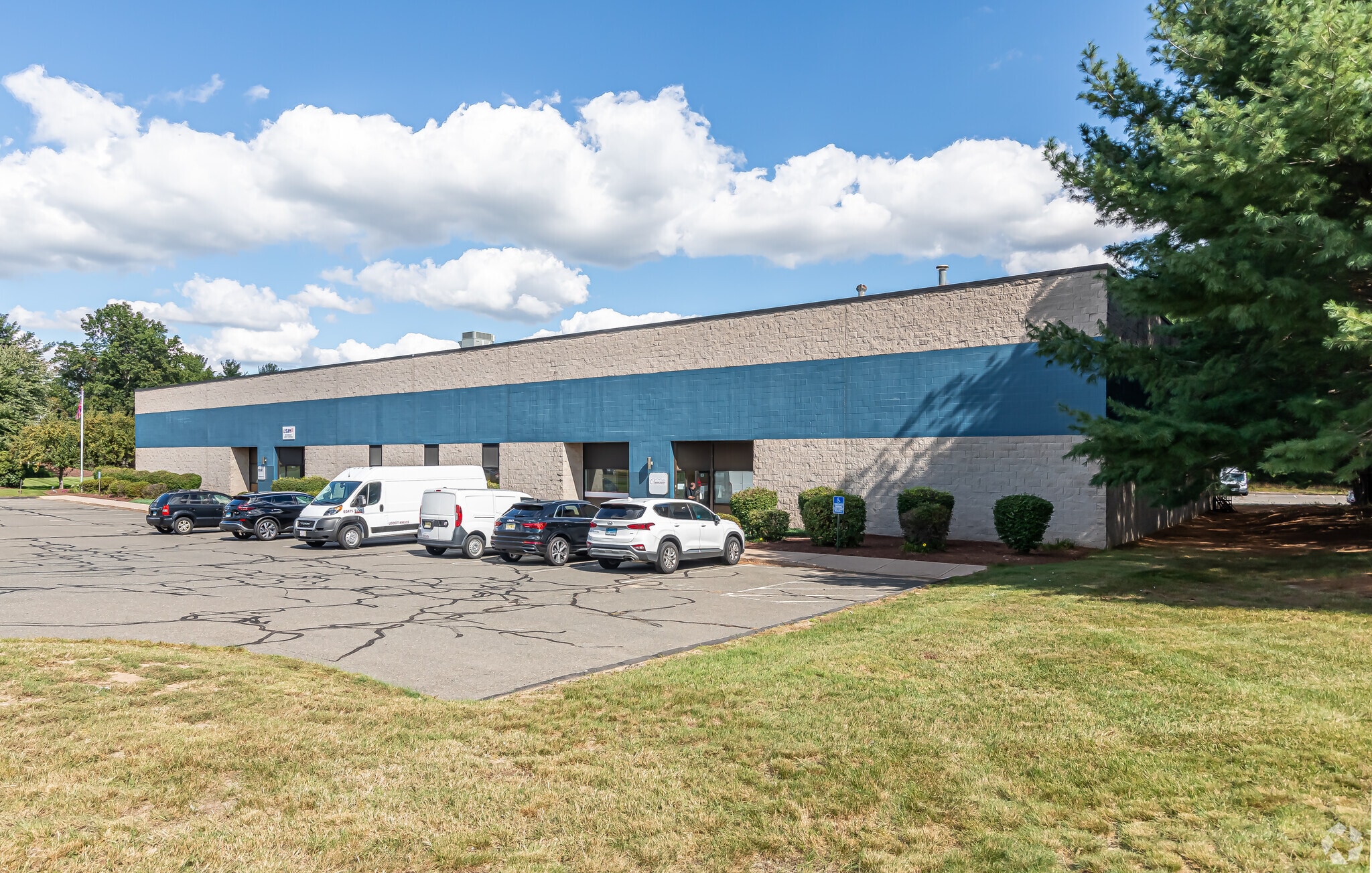 15 International Dr East Granby, CT 06026 Industrial Property for