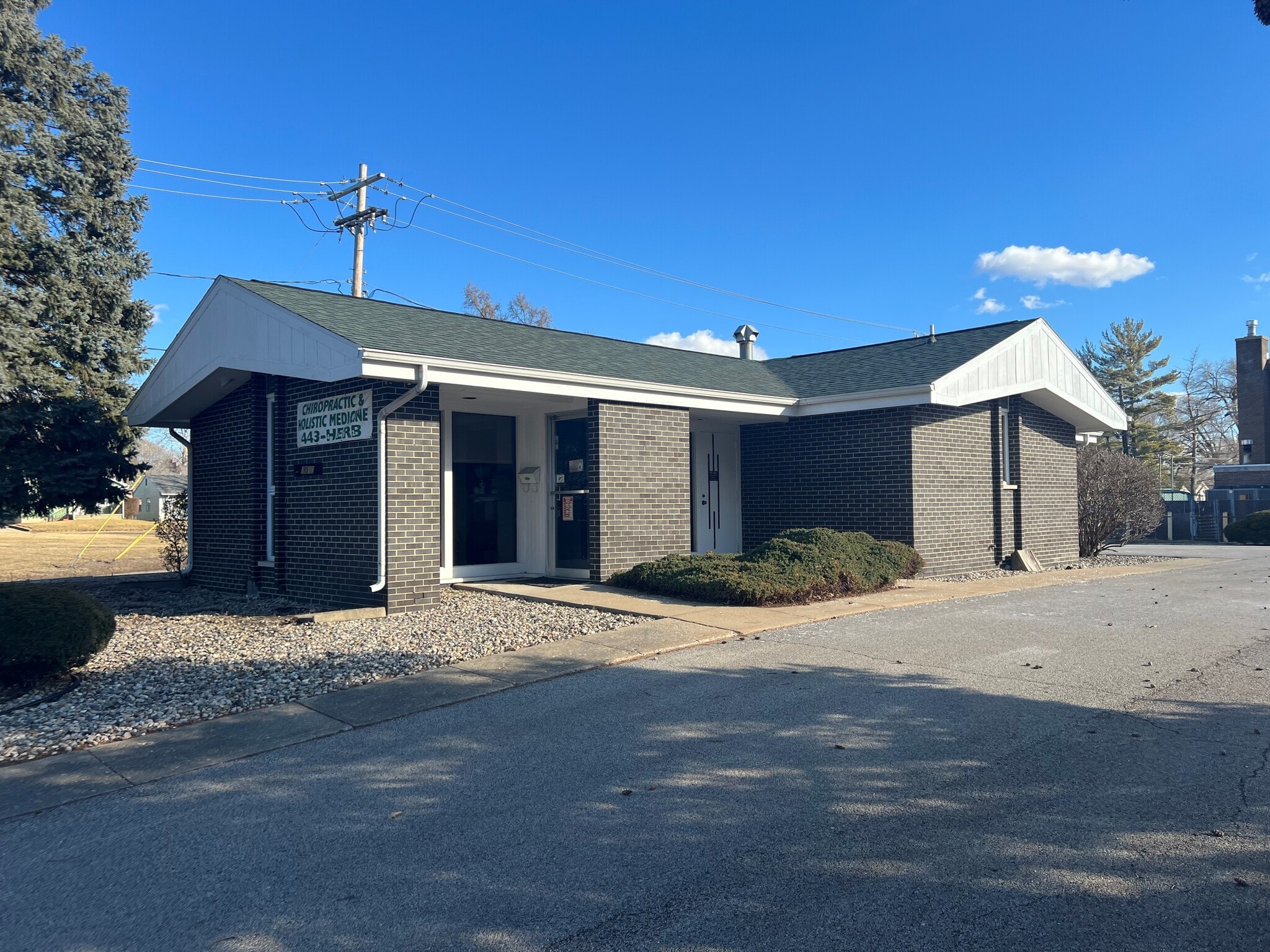 1012 W Fairchild St, Danville, IL for Sale