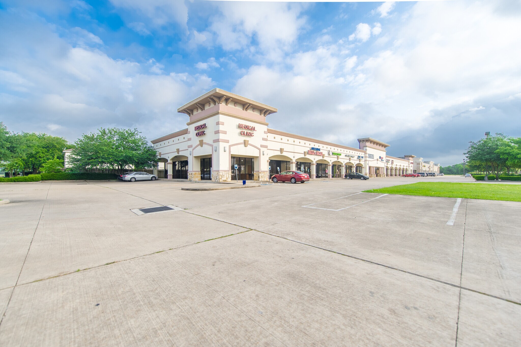 17201730 B F Terry Blvd Rosenberg, TX 77471 Shopping Center Property