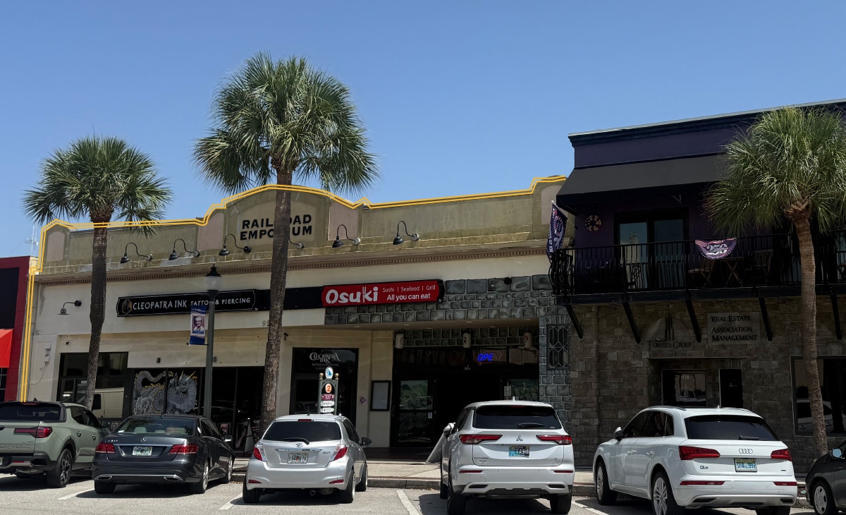 924-936 E New Haven Ave, Melbourne, FL for Rent