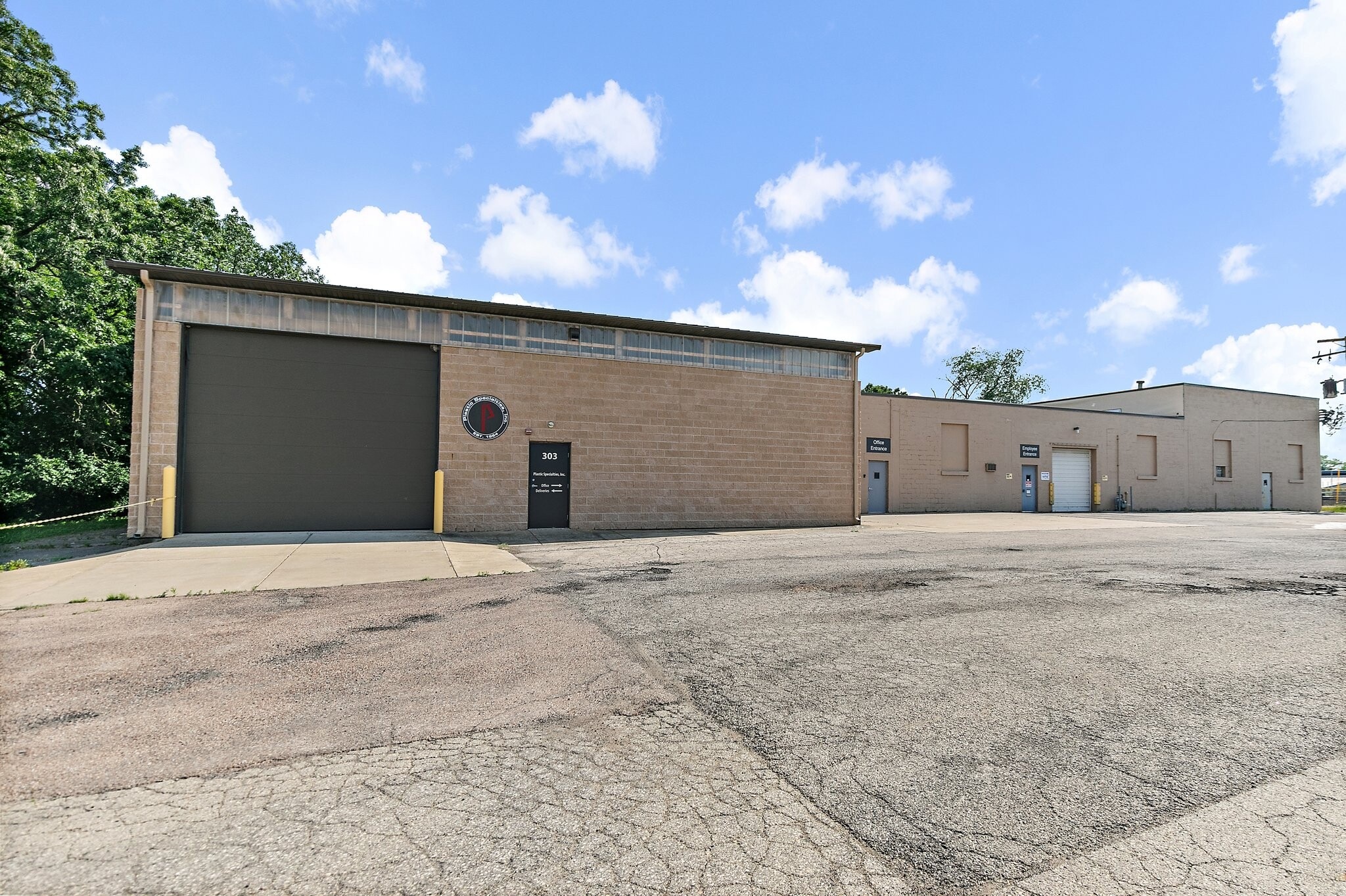 303 Elgin Ave, Elgin, IL for Sale