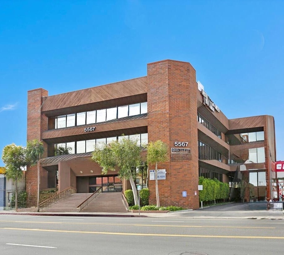 5567 Reseda Blvd, Tarzana, CA for Rent