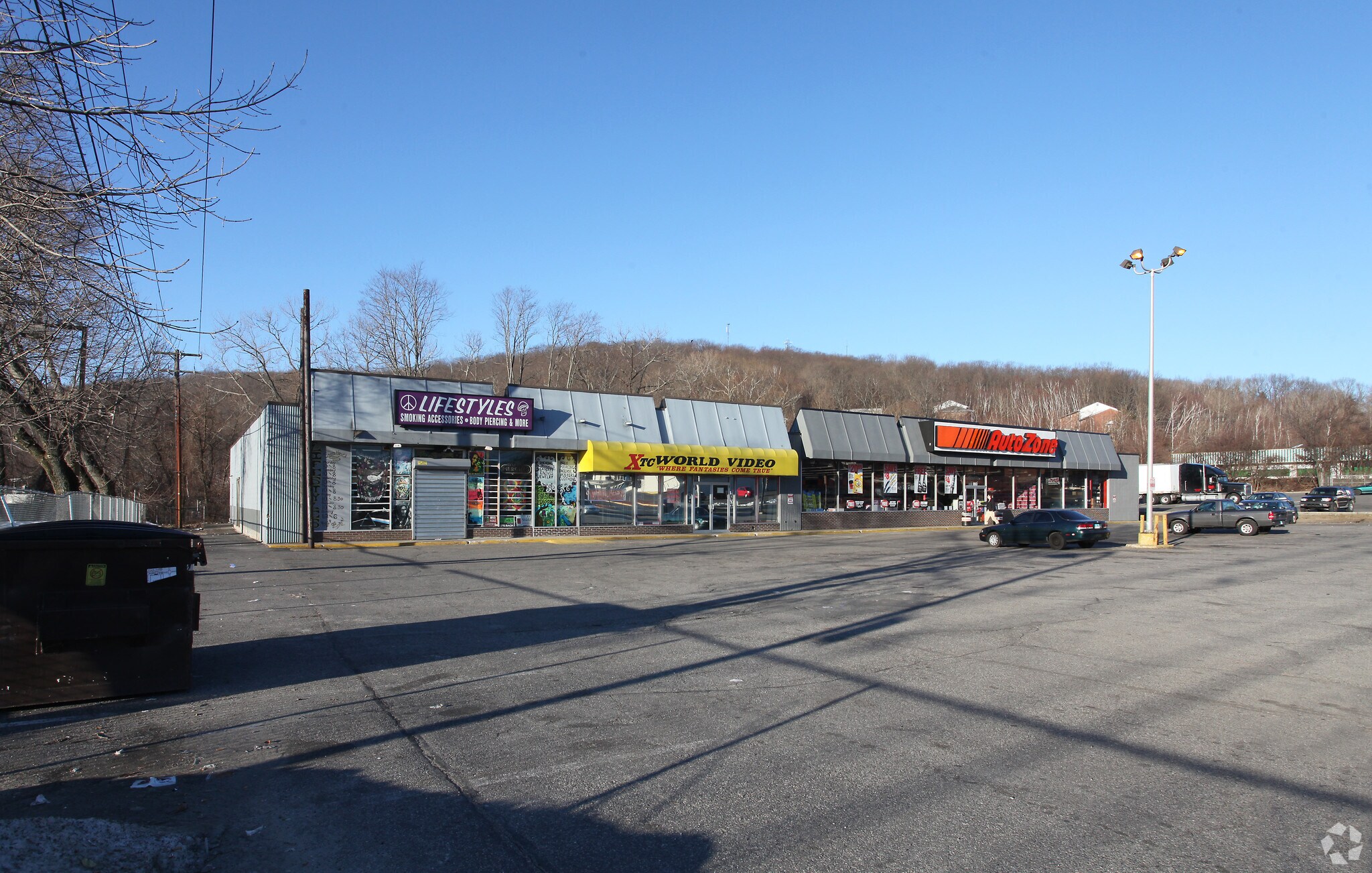 850 Lakewood Rd, Waterbury, CT for Rent