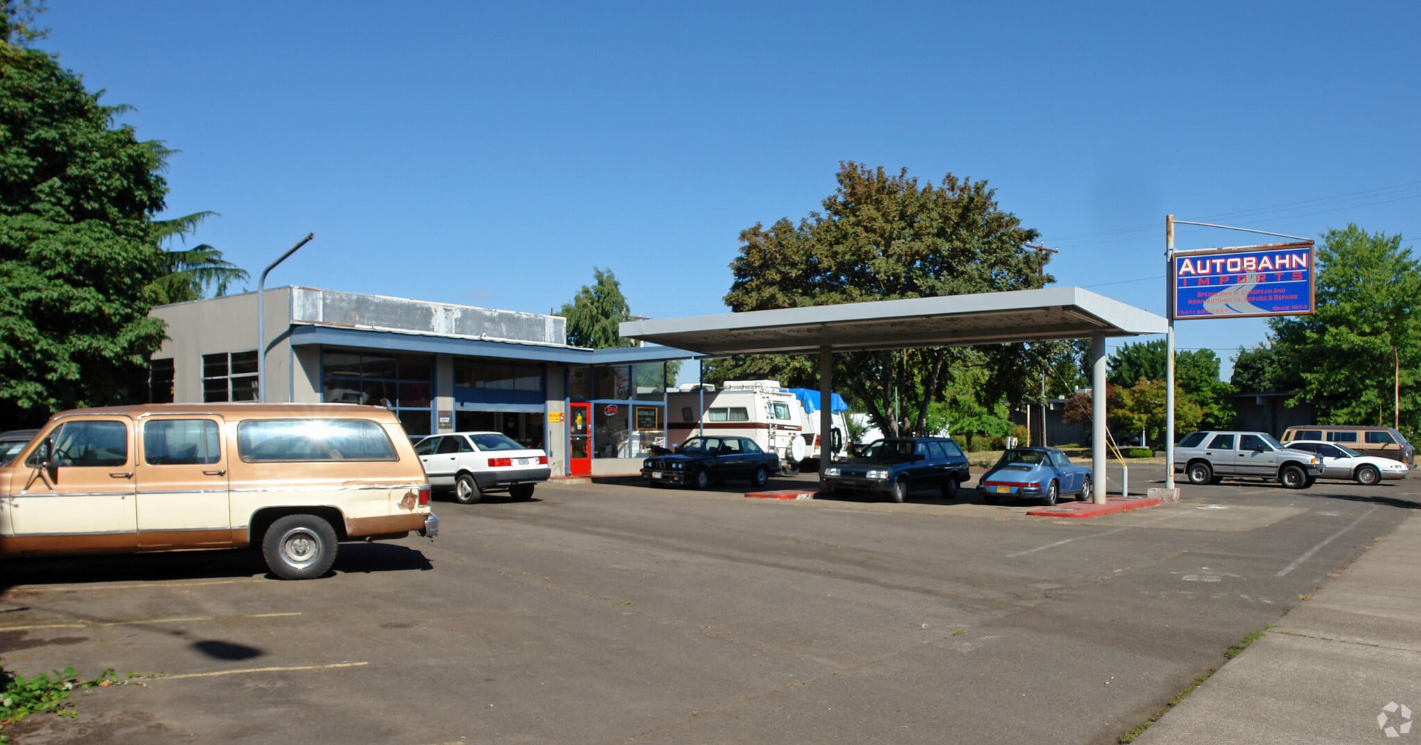 988 River Rd, Eugene, OR for Rent