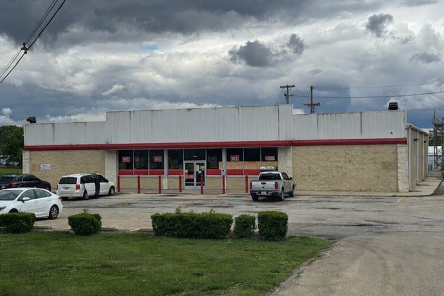 1110 Philo Rd, Urbana, IL for Rent