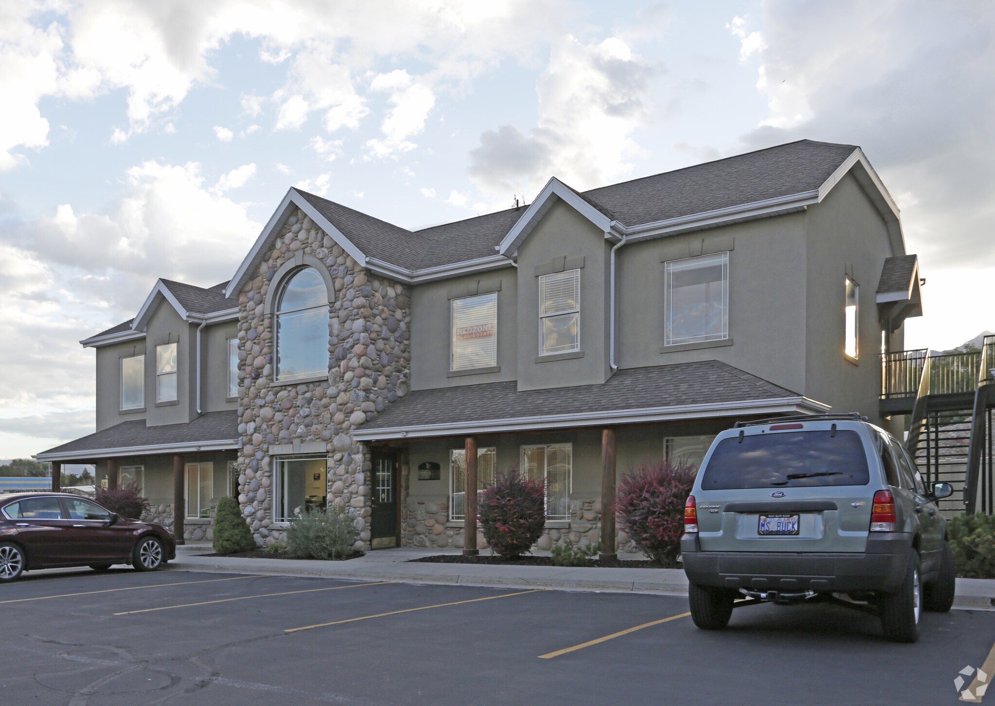9135 S Monroe St, Sandy, UT for Sale