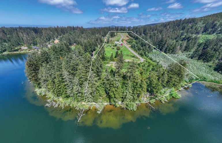 83615 Clear Lake Rd, Florence, OR for Sale