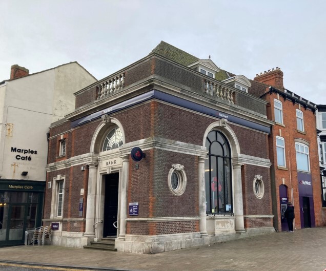 2-4 Sea View St, Cleethorpes, SHS for Rent