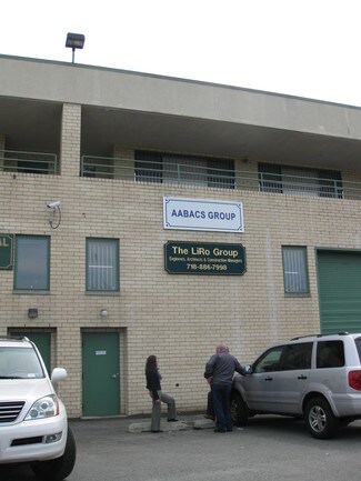 Flushing, NY undefined - 15-09 132nd St