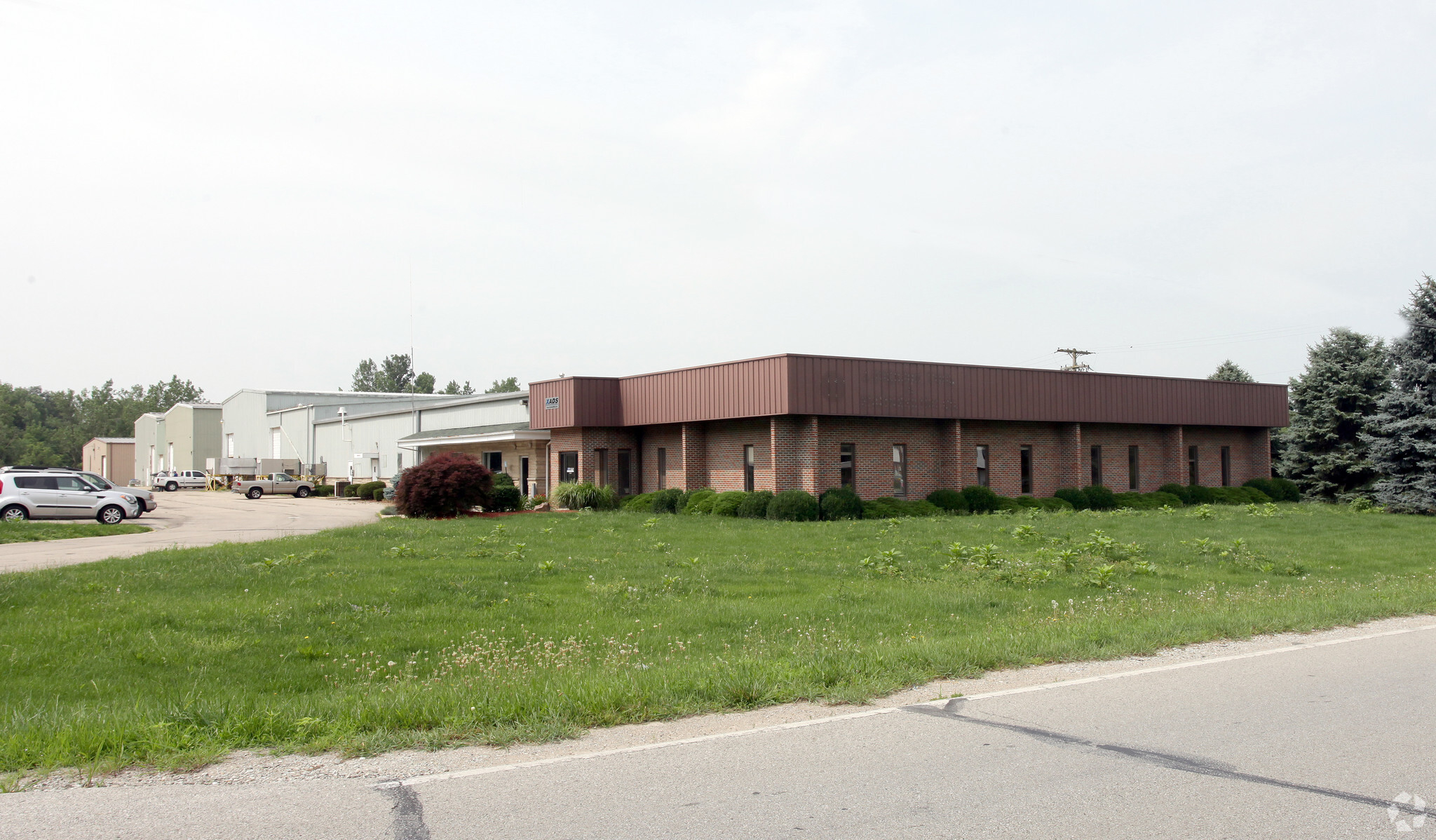 1735 W 53rd St, Anderson, IN for Sale