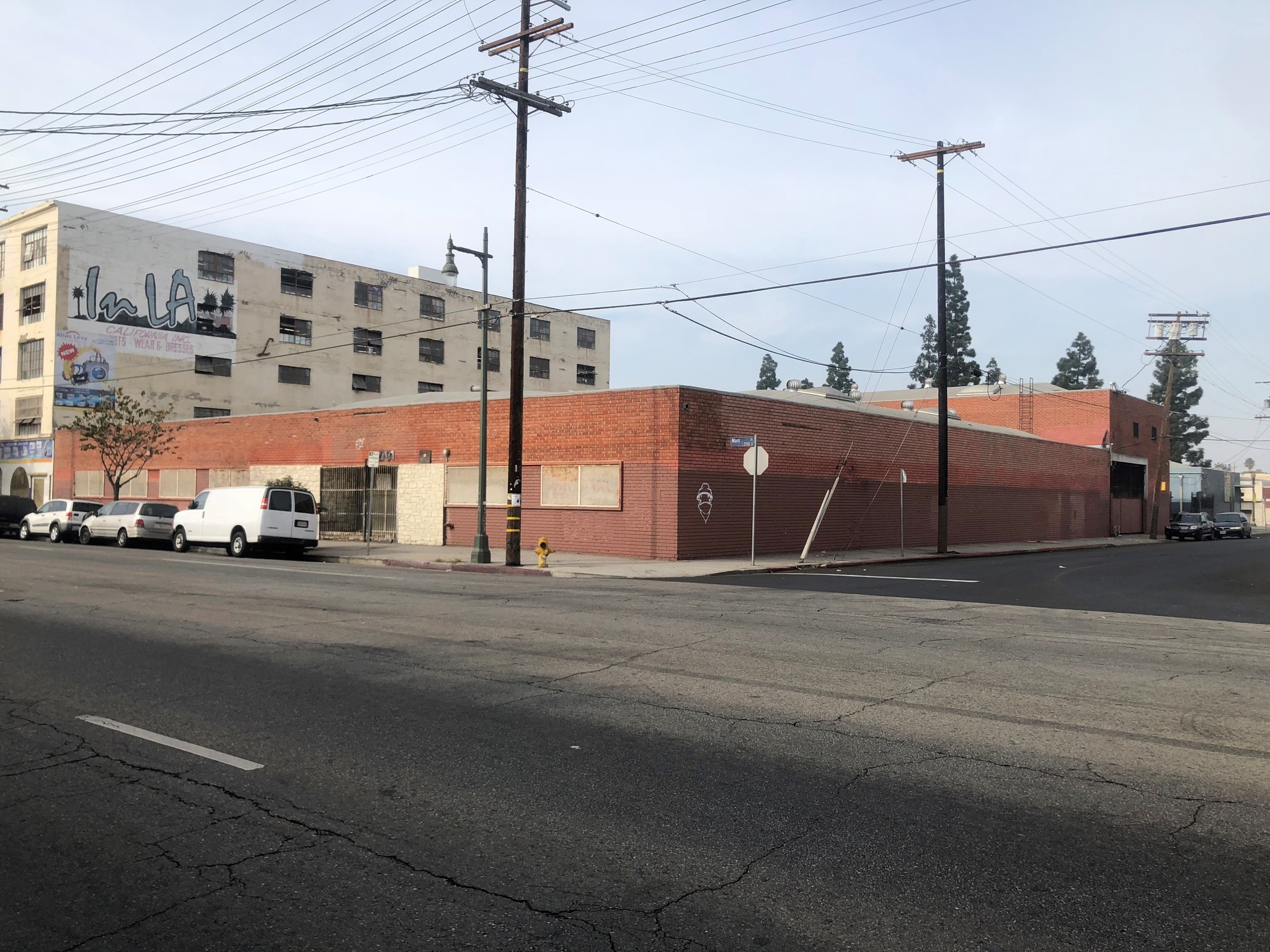 2701 S Main St, Los Angeles, CA for Rent