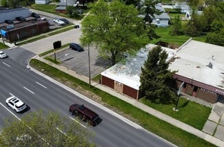 Redford, MI Veterinarian/Kennel - 26684 Grand River Ave