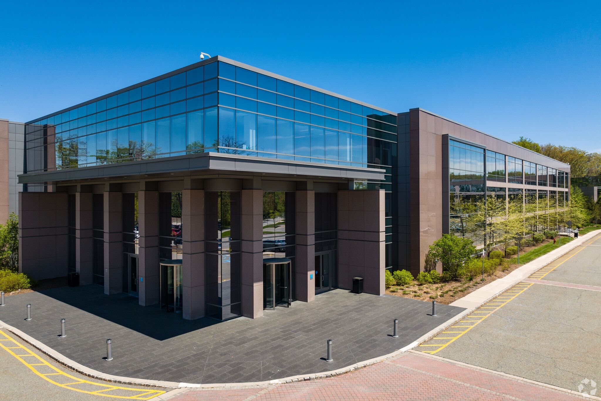 14 Sylvan Way, Parsippany, NJ for Rent