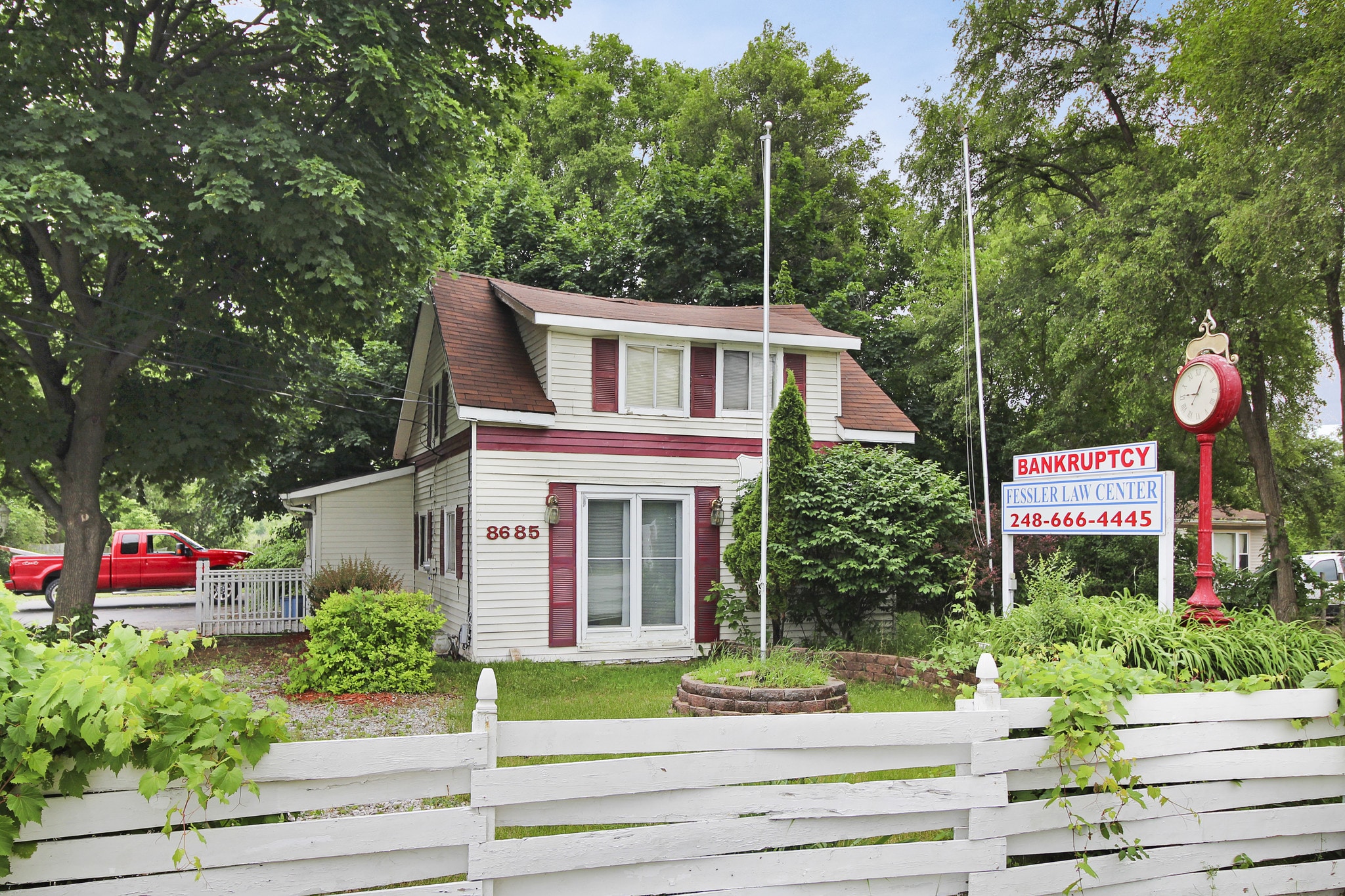 8685 Highland Rd, White Lake, MI for Sale