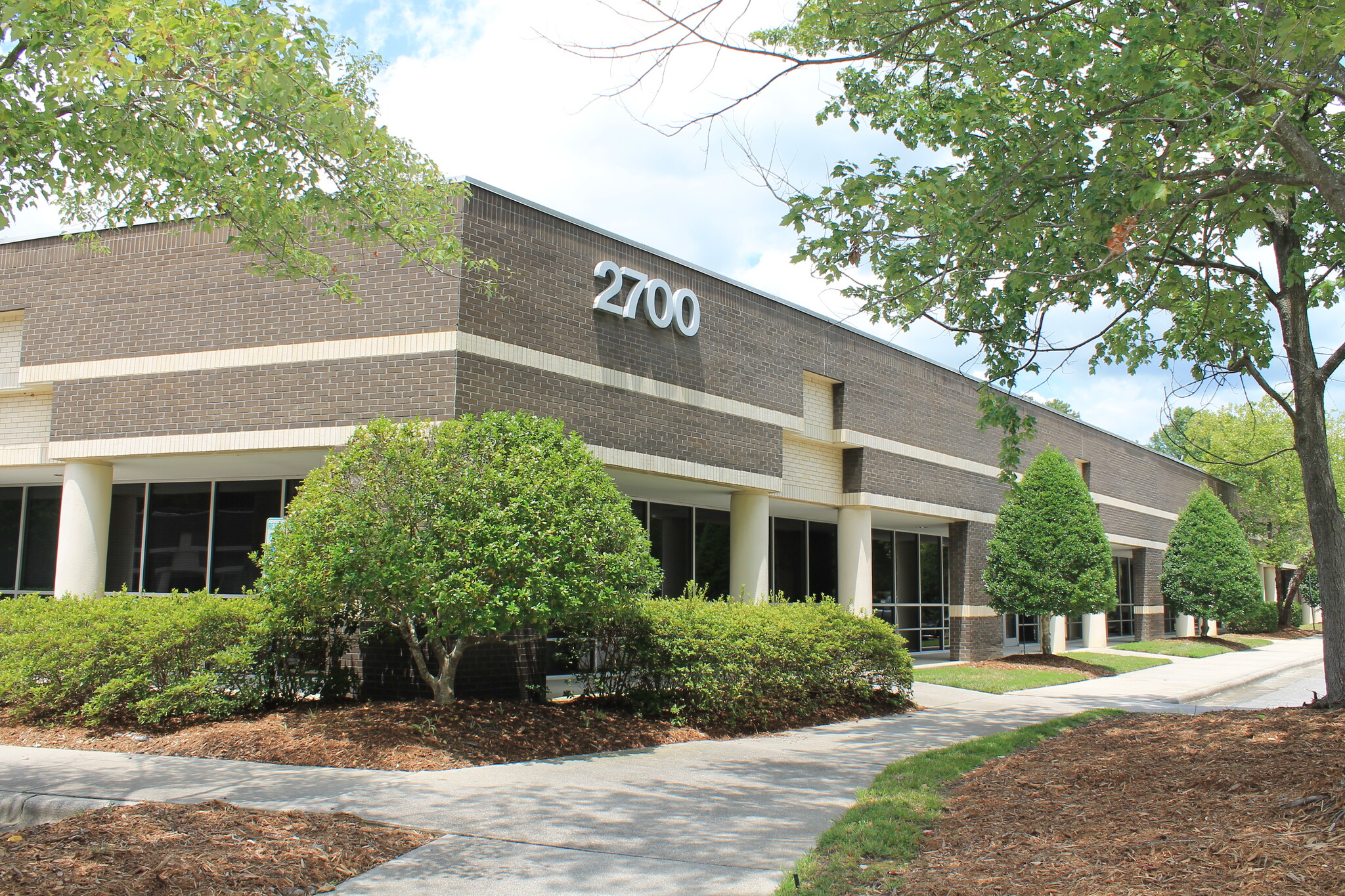 2700 Gateway Centre Blvd, Morrisville, NC for Rent