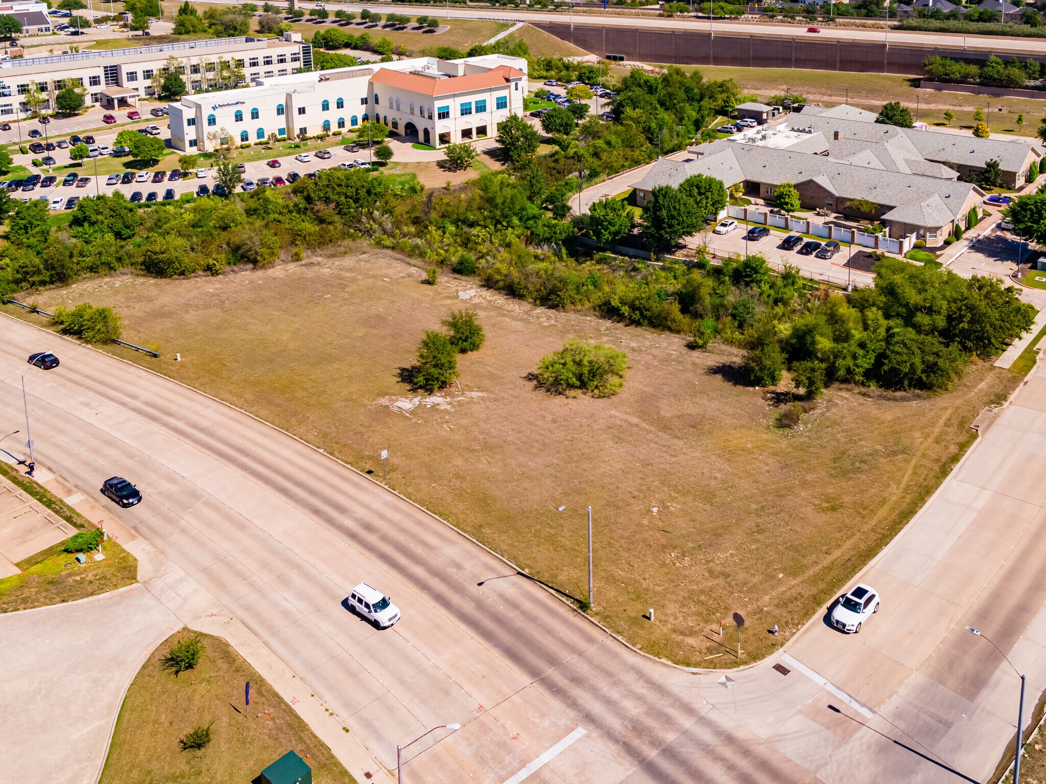 7140 Dutch Branch Rd, Fort Worth, TX for Sale