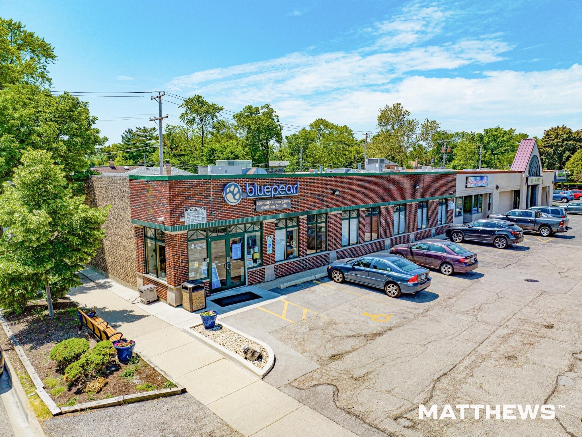 3735 Dempster St, Skokie, IL for Sale