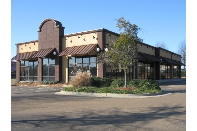 6109-6111 Ridgewood Rd, Jackson, MS for Rent