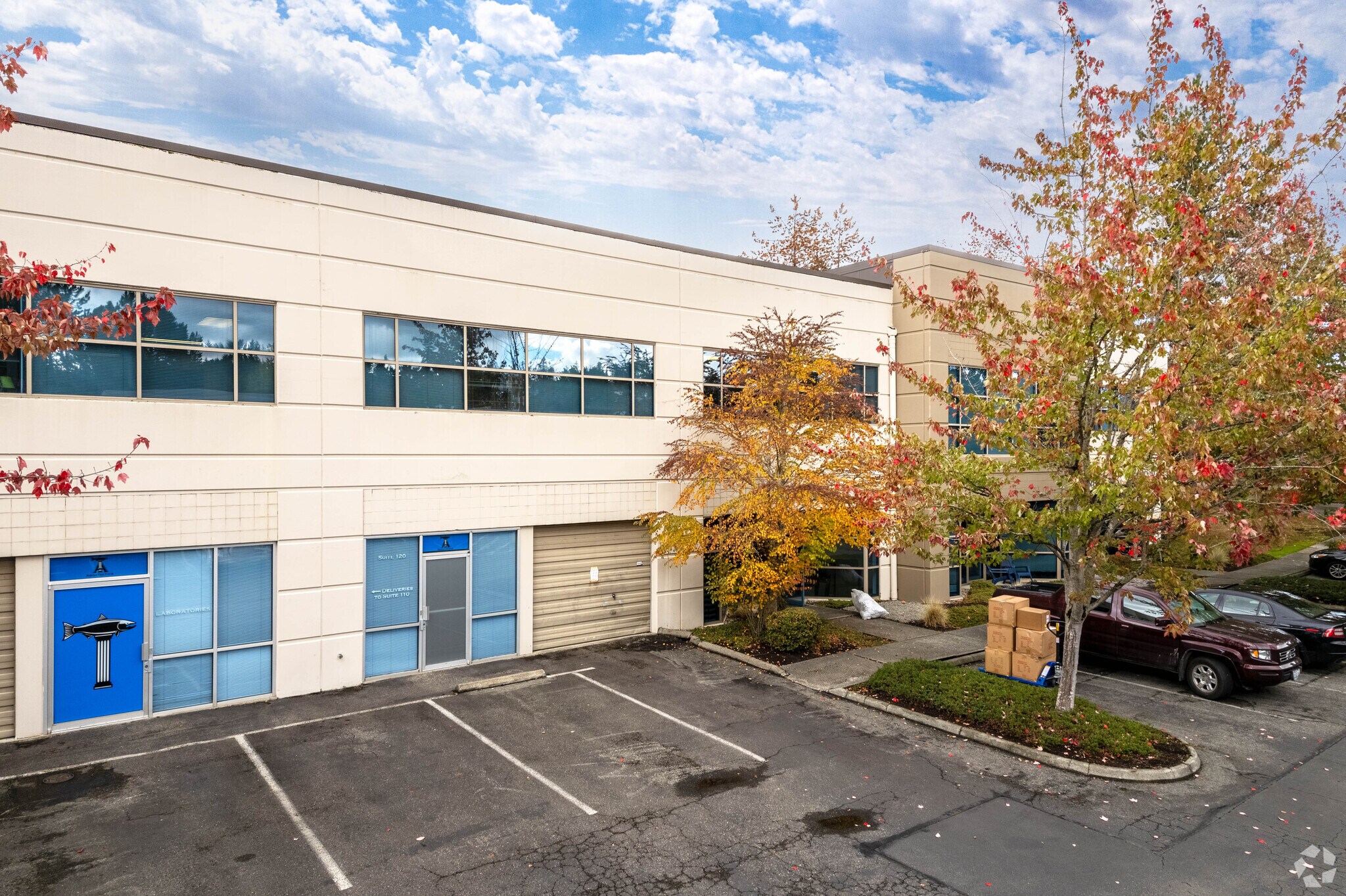 12015 115th Ave NE, Kirkland, WA for Rent