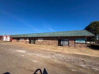 De Kalb, TX Retail - 111 Bowie St