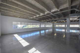 Santa Ana, CA Office, Office/Medical, Retail, Flex - 515 N Sycamore St