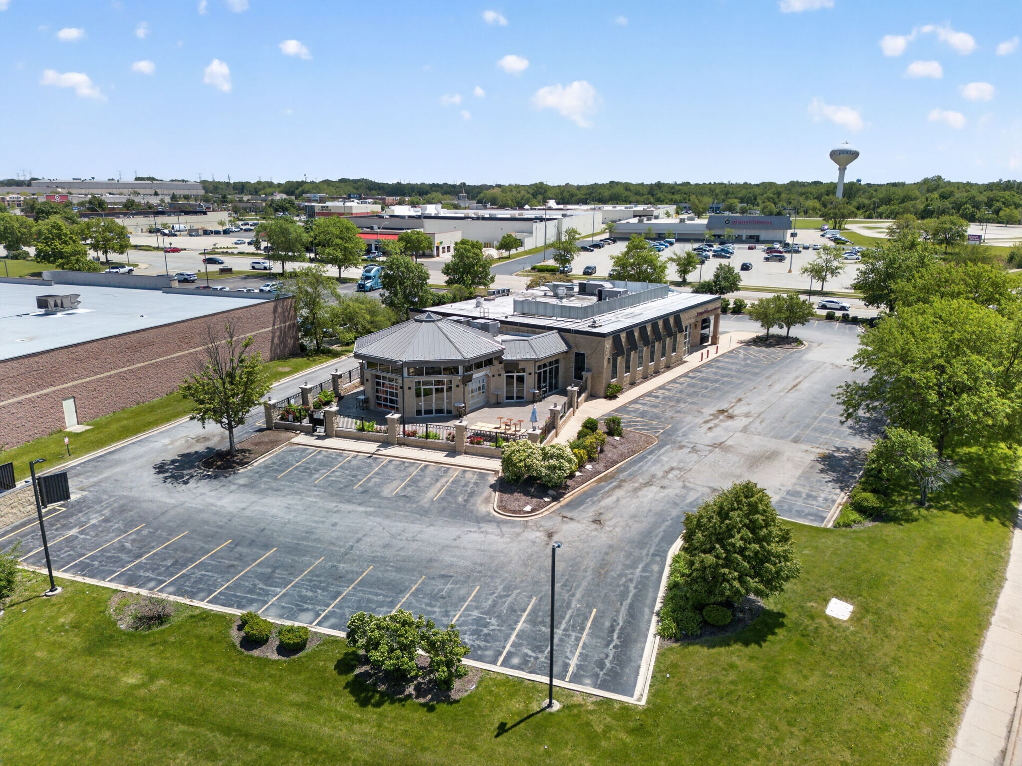 3151 Voyager Ln, Joliet, IL for Sale