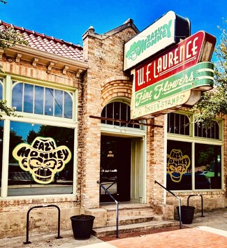 Fort Worth, TX Office/Retail - 401-411 W Magnolia Ave