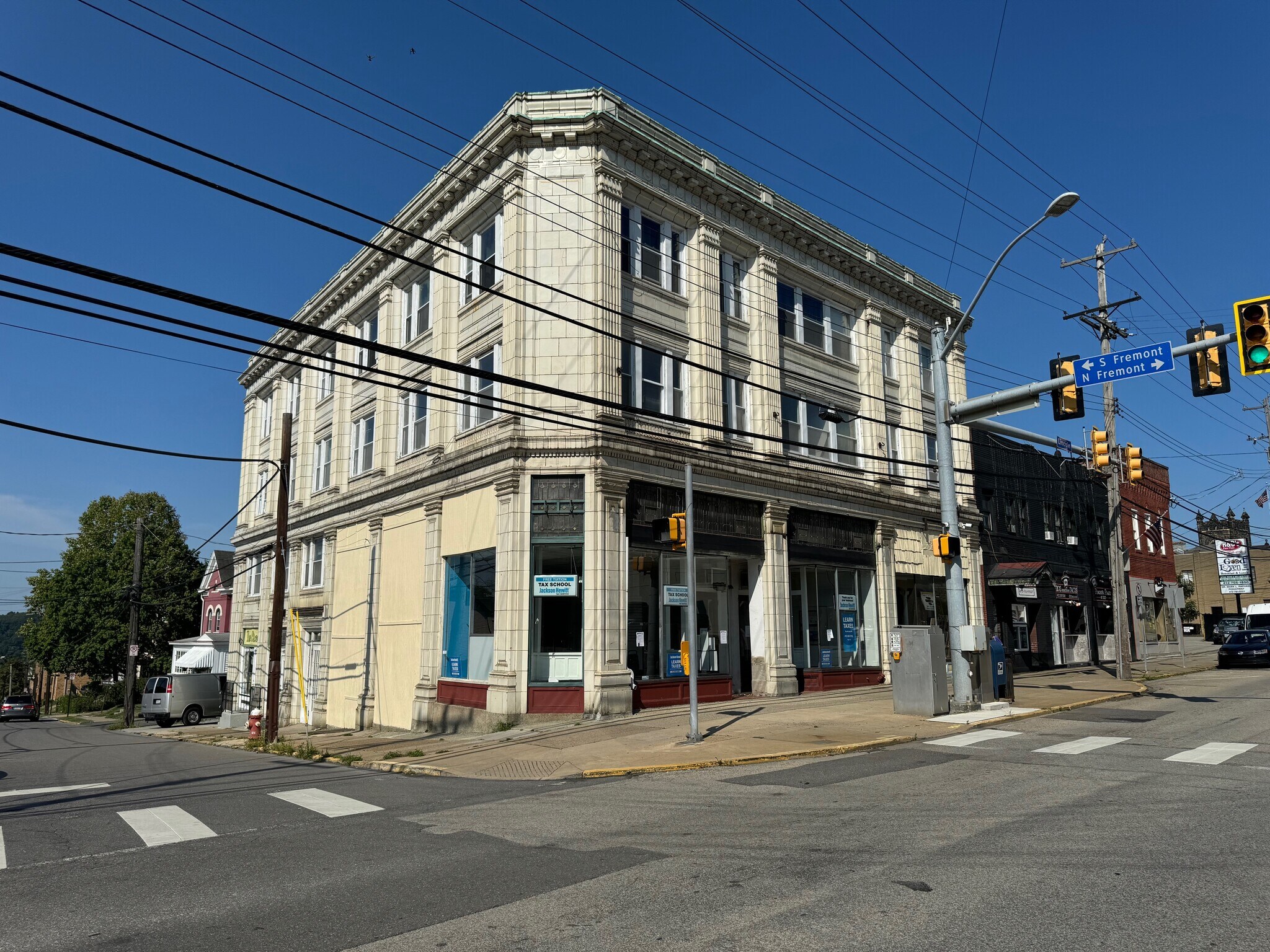 401 Lincoln Ave, Bellevue, PA for Rent