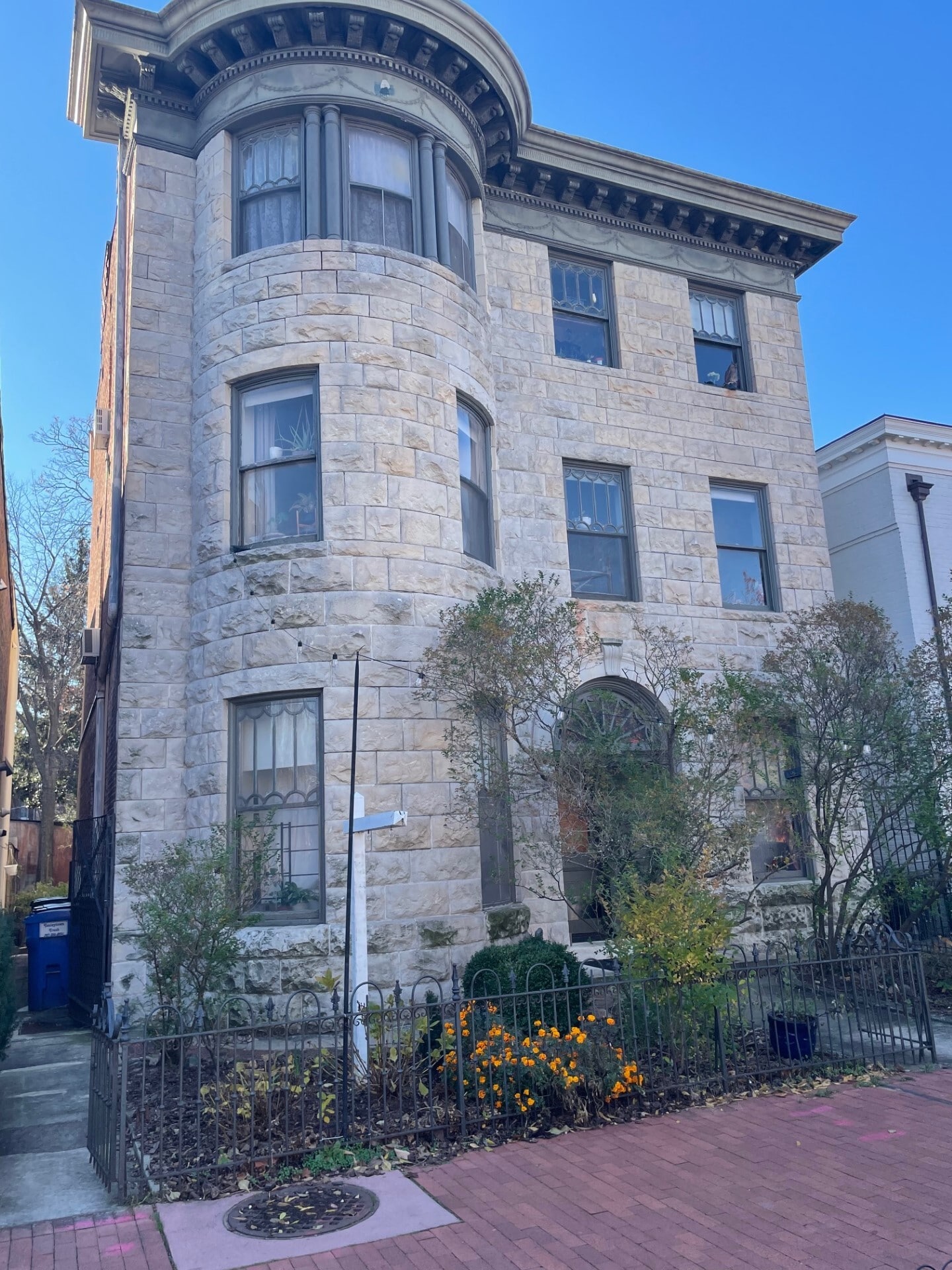 807 A St NE, Washington, DC for Sale