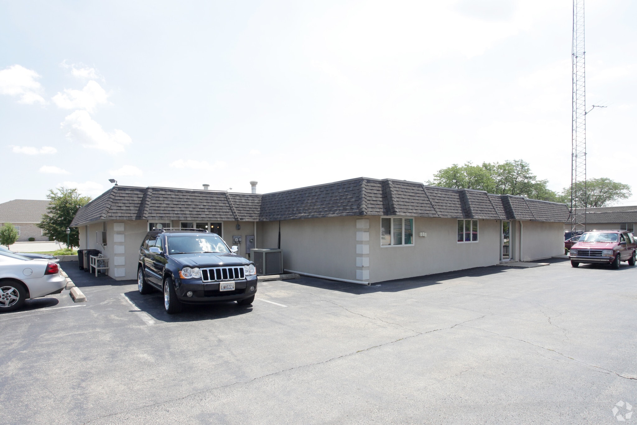 13-17 Fairlane Dr, Joliet, IL for Sale