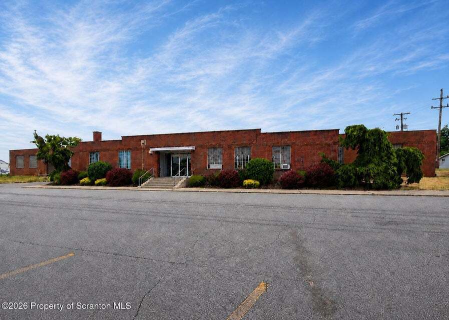 301 1st St, Old Forge, PA for Sale