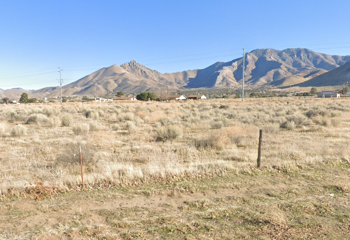 1 Ford St, Mountain Mesa, CA for Sale