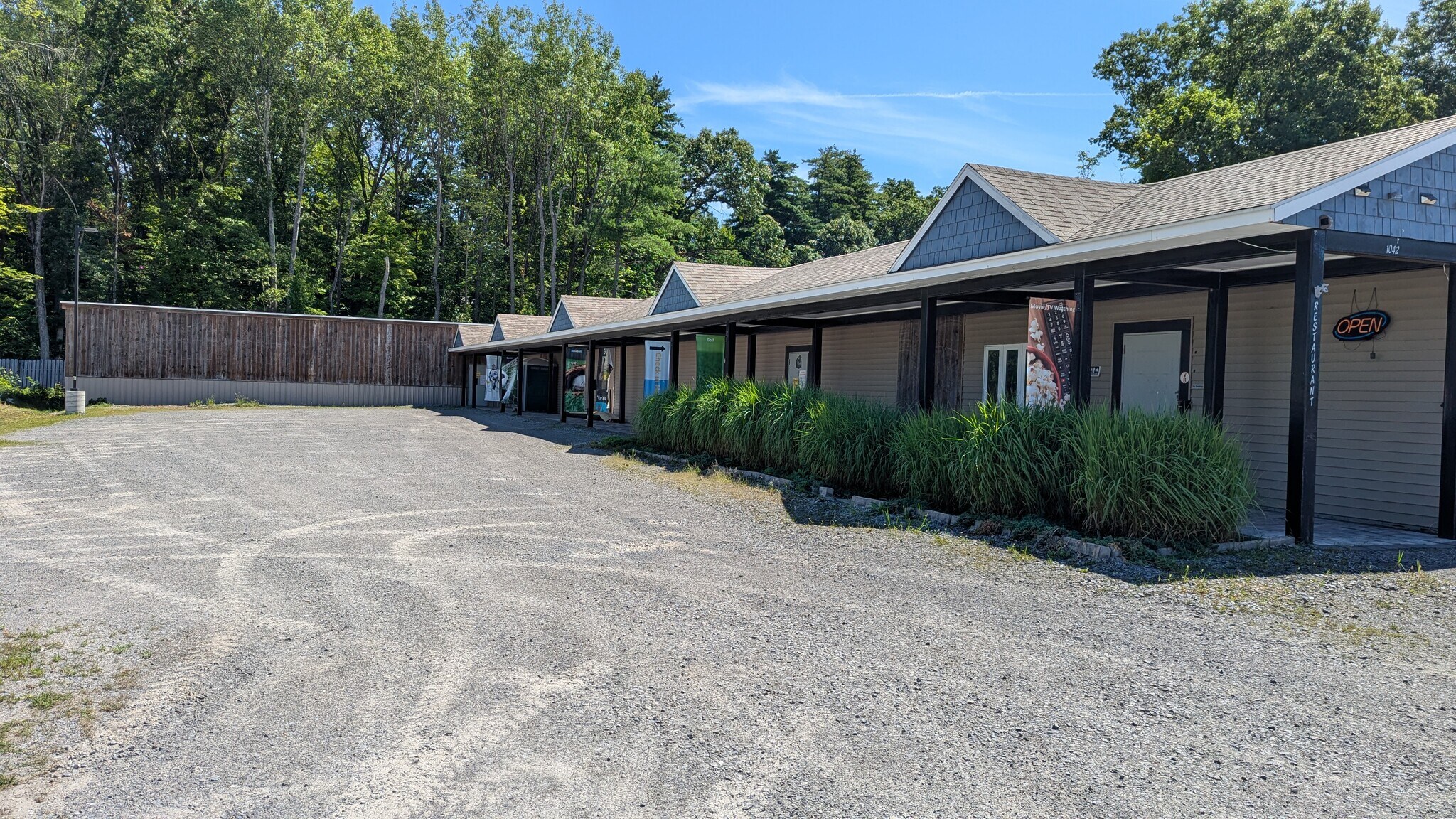 1042 US-9 Rt, Queensbury, NY for Sale