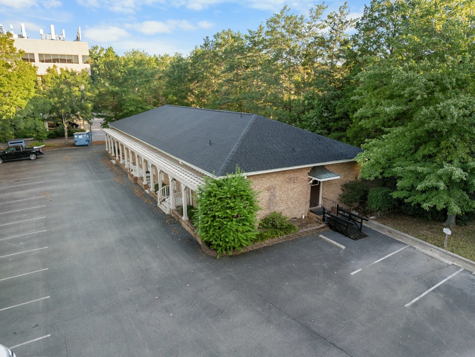 861 Willow Dr, Chapel Hill, NC for Rent