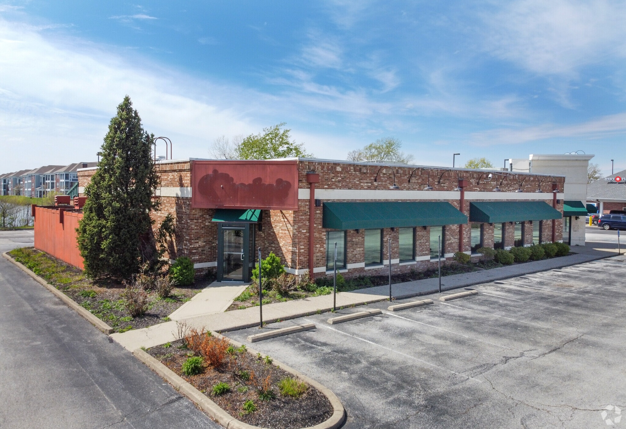 7640 N Shadeland Ave, Indianapolis, IN for Sale