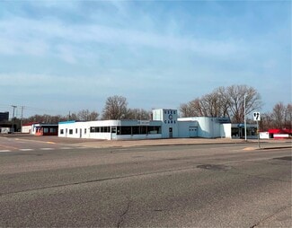 Brainerd, MN Auto Dealership - 22 Washington St