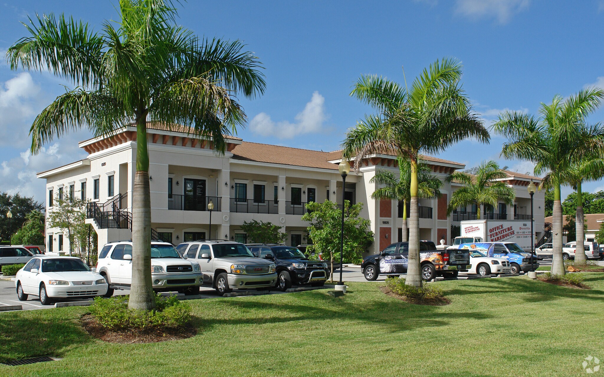 10620 Griffin Rd, Cooper City, FL for Sale