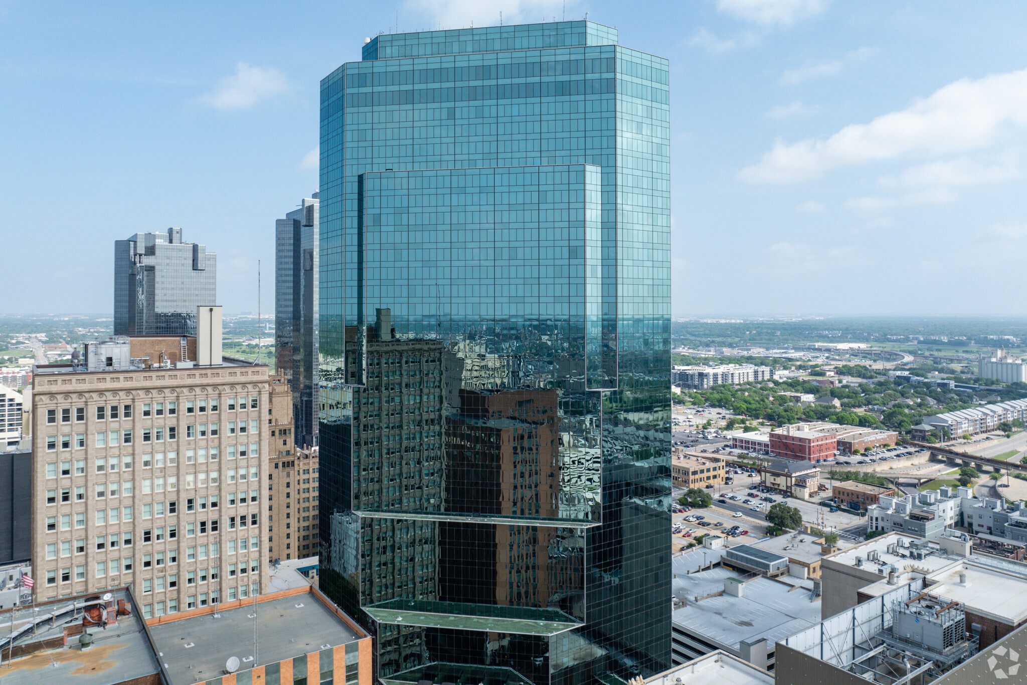 777 Main St, Fort Worth, TX for Rent