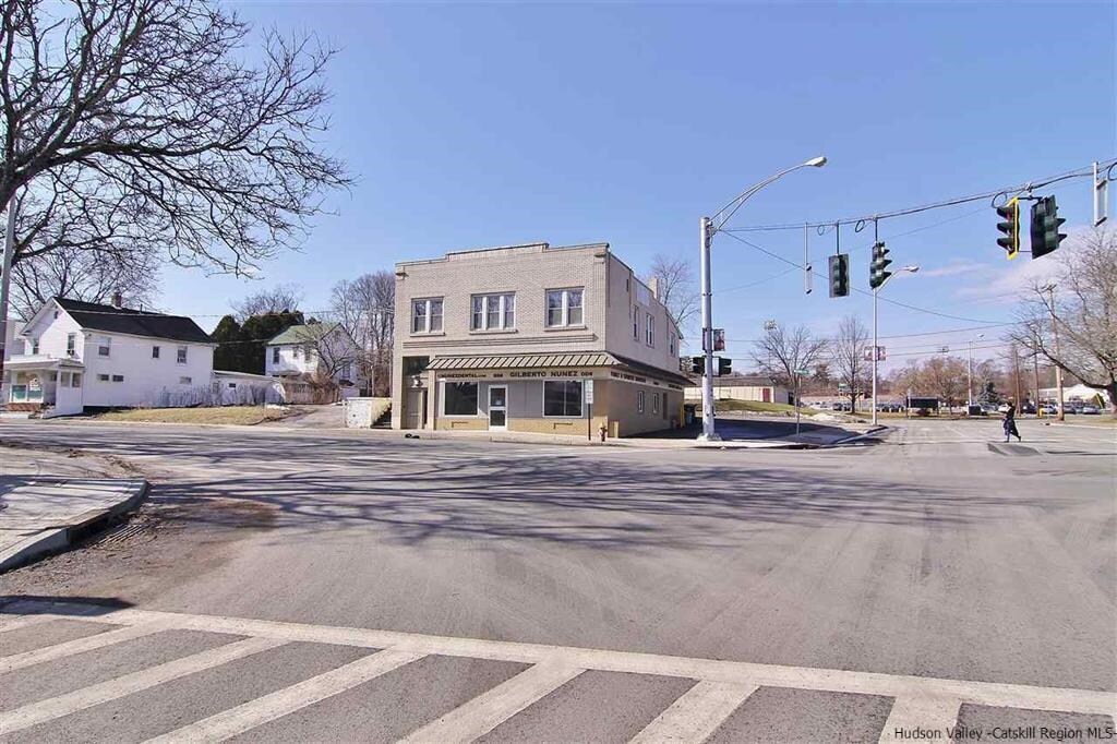389 Washington Ave Kingston, NY 12401 Office Property for Lease on
