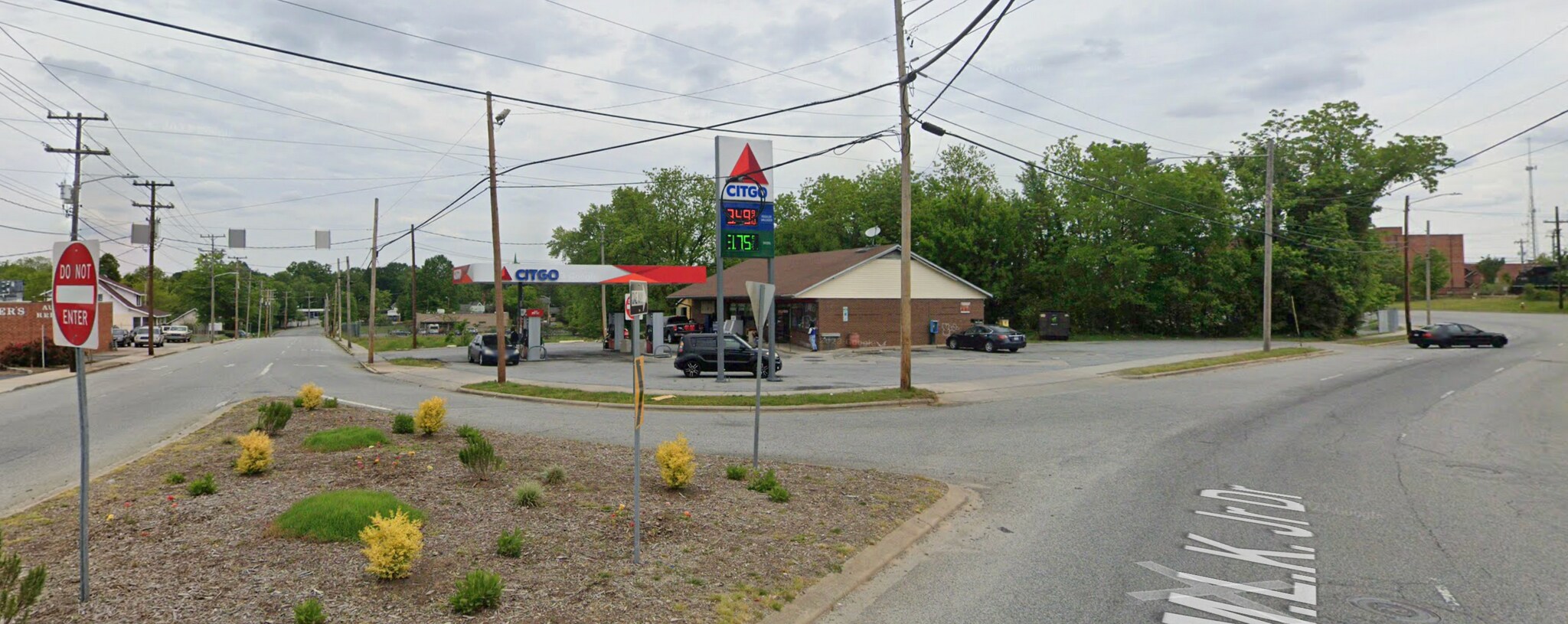 1421 English Rd, High Point, NC for Sale