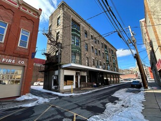 Pottsville, PA Storefront Retail/Office - 201 W Market St