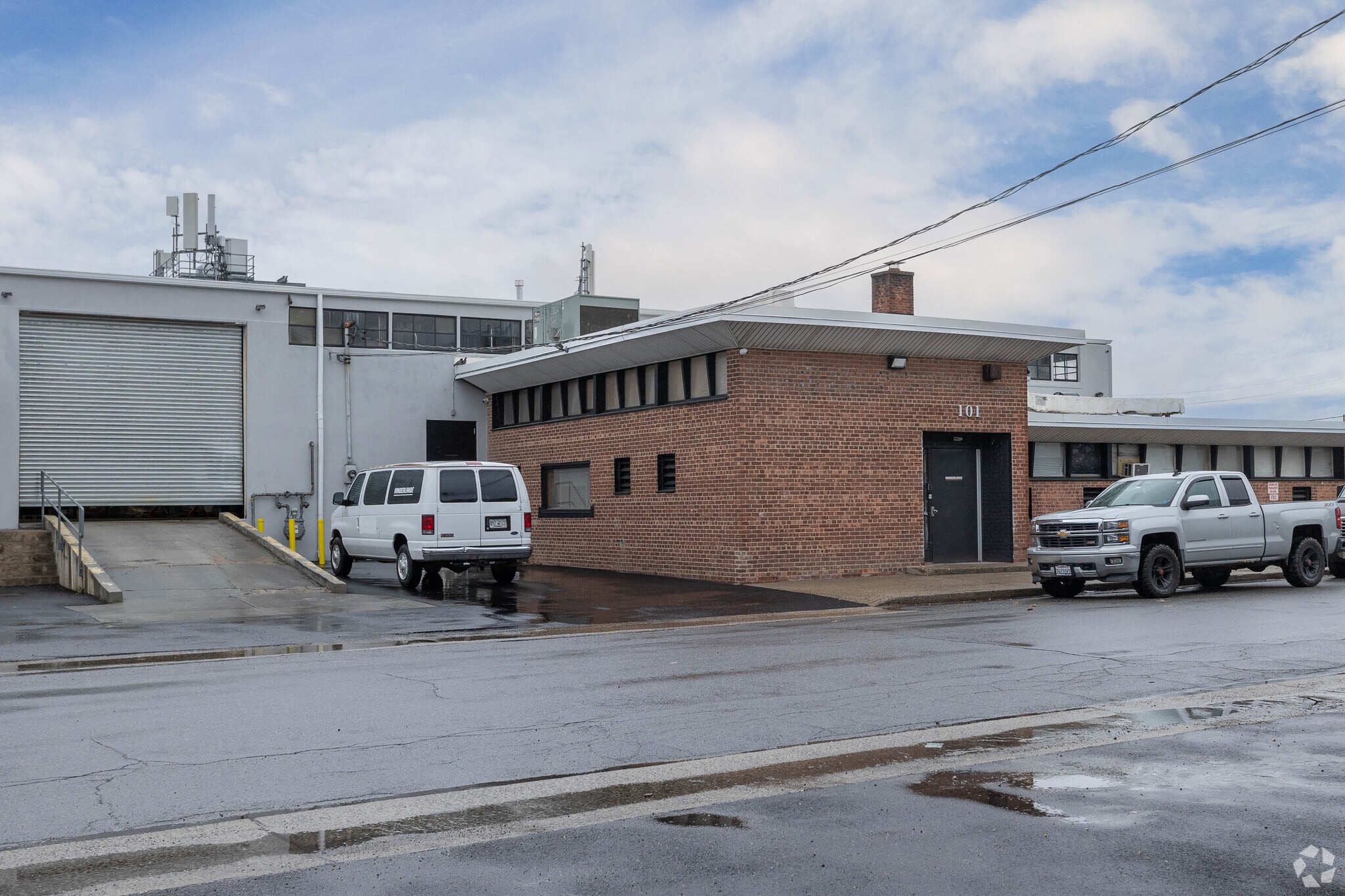 101 Nassau Terminal Rd, New Hyde Park, NY for Rent