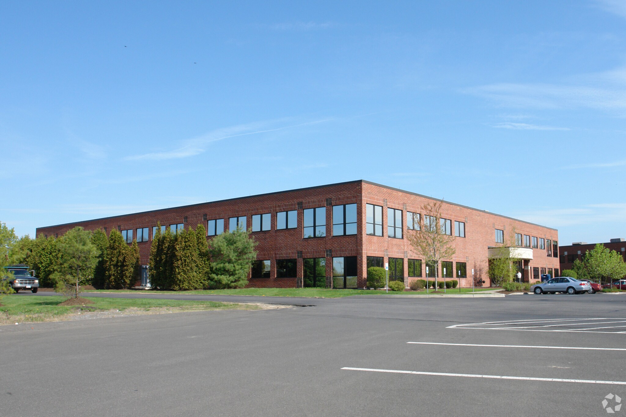 10 Airline Dr, Albany, NY for Rent