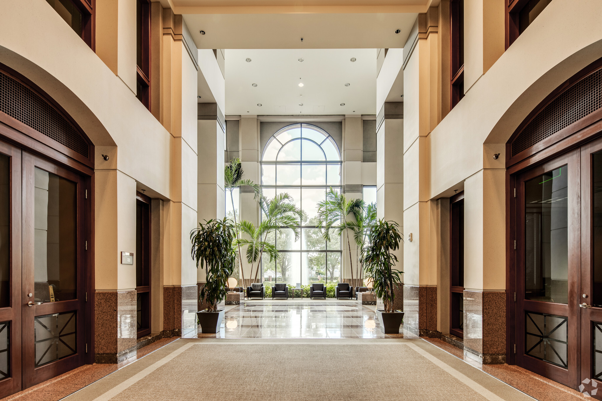 1900 Summit Tower Blvd, Orlando, FL for Rent