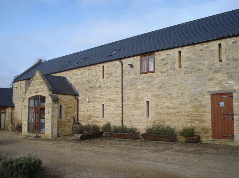 Crown Ln, Stamford, LIN for Rent