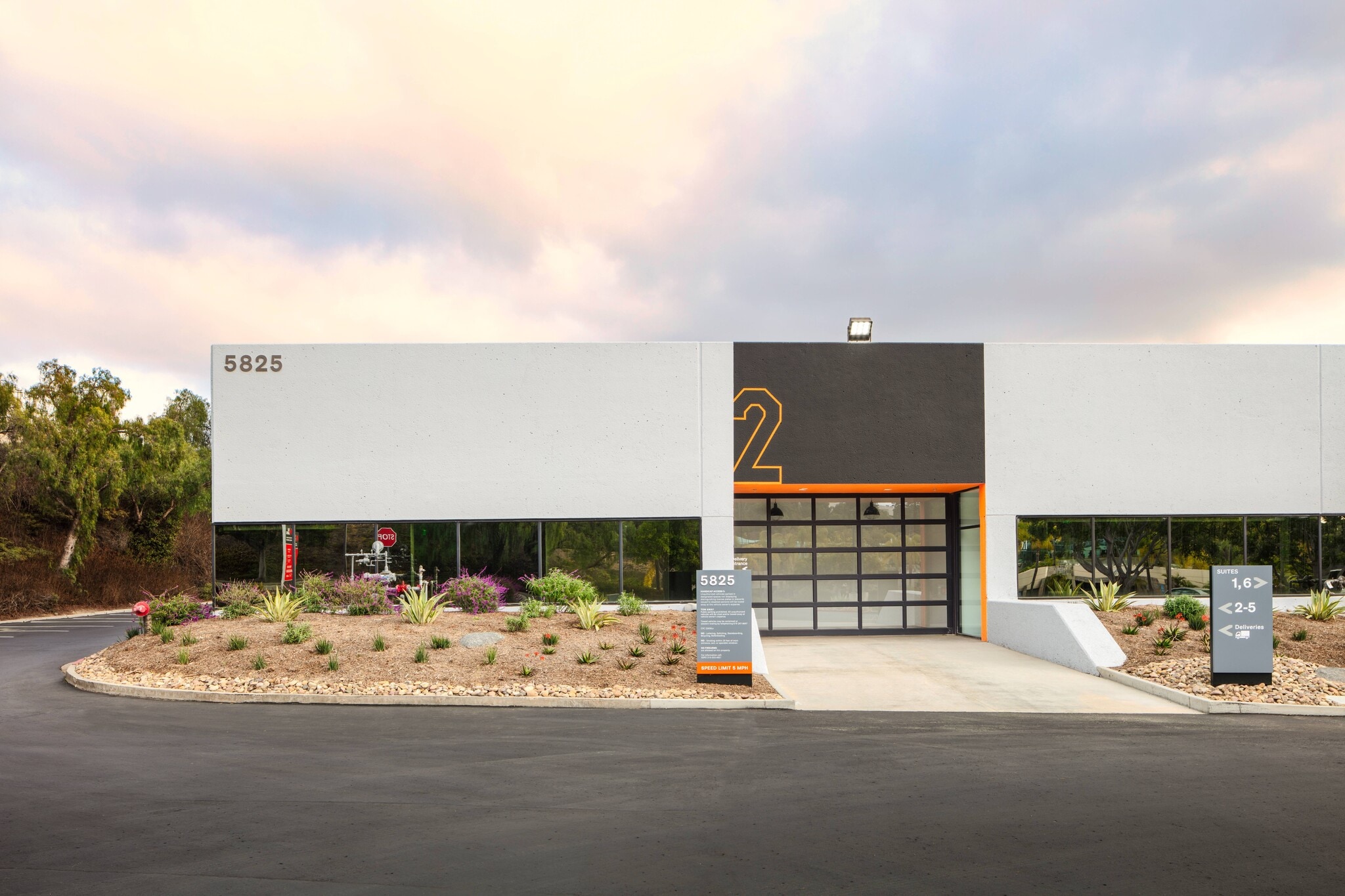 5825 Oberlin Dr, San Diego, CA for Rent