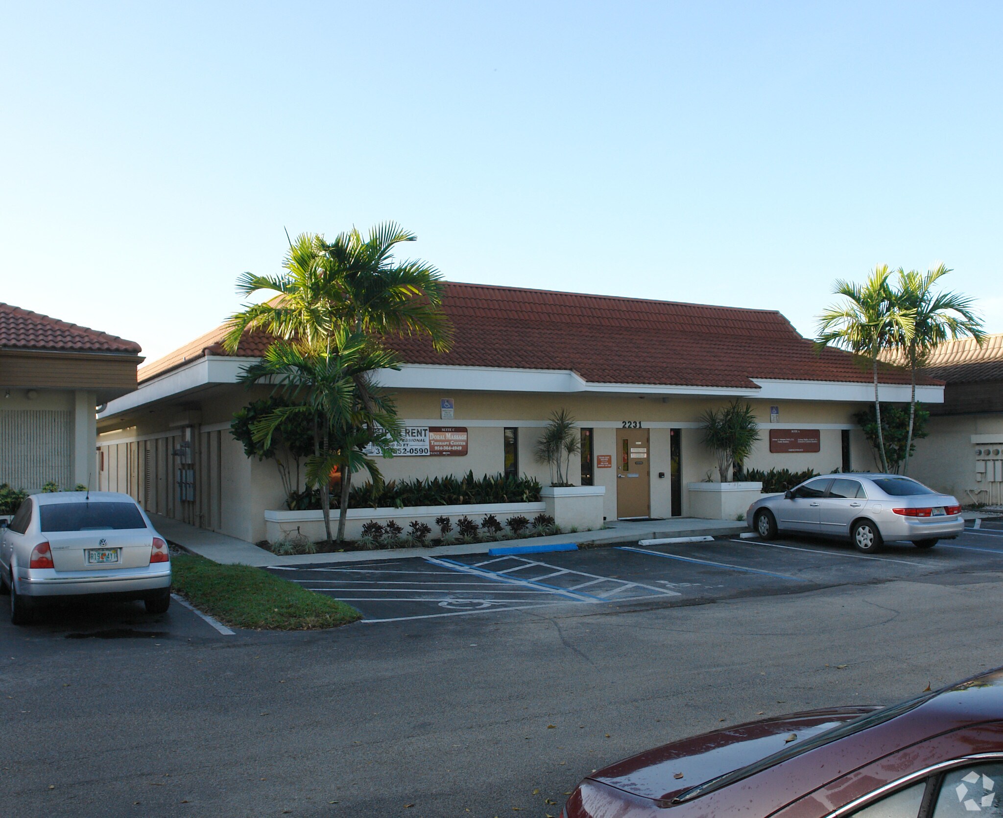 2231 N University Dr, Pembroke Pines, FL for Rent