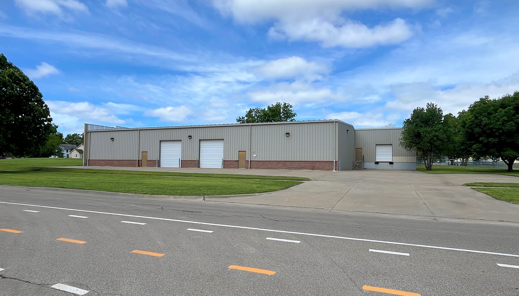 1411 SE Monroe St, Topeka, KS for Rent
